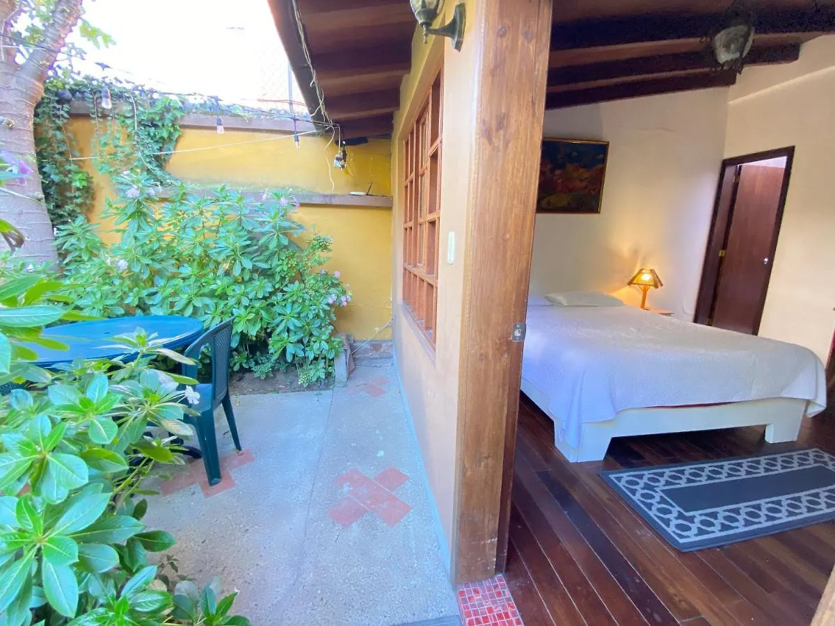 Arupo Bed And Breakfast Quito Hostel