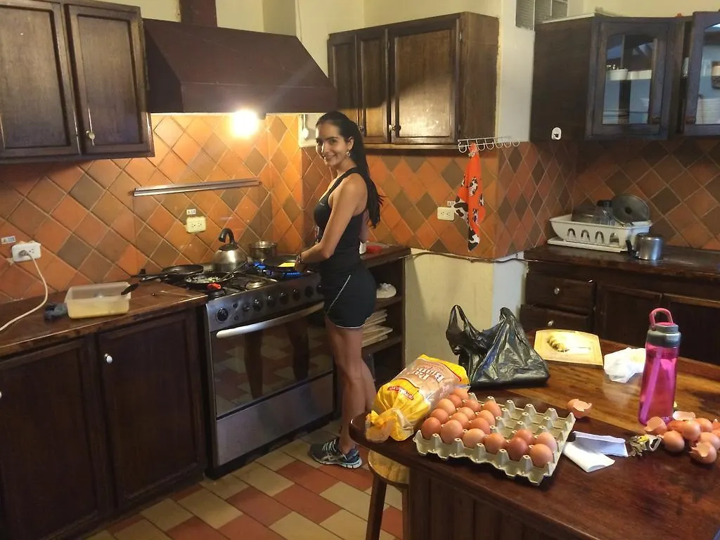 Arupo Bed And Breakfast Quito Hostel