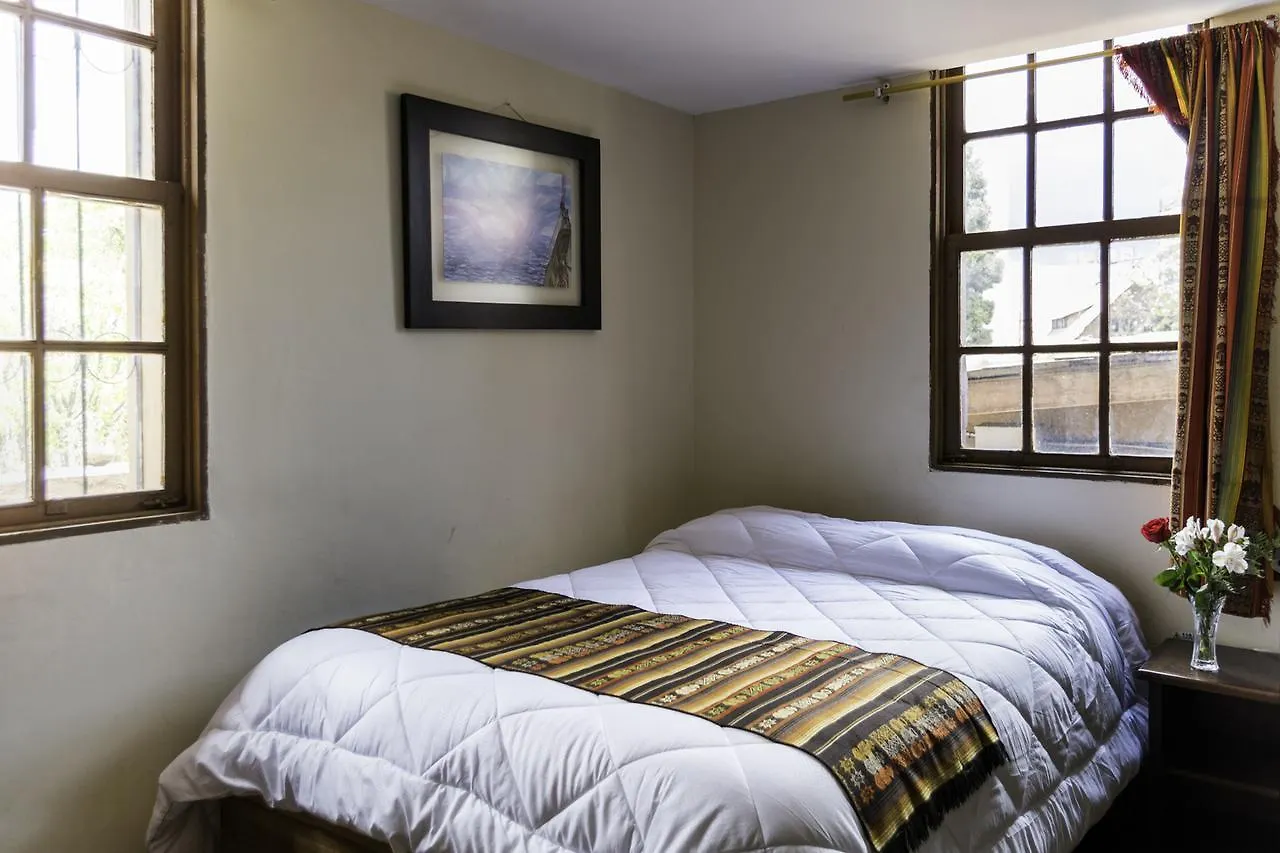 Arupo Bed And Breakfast Quito 0*,