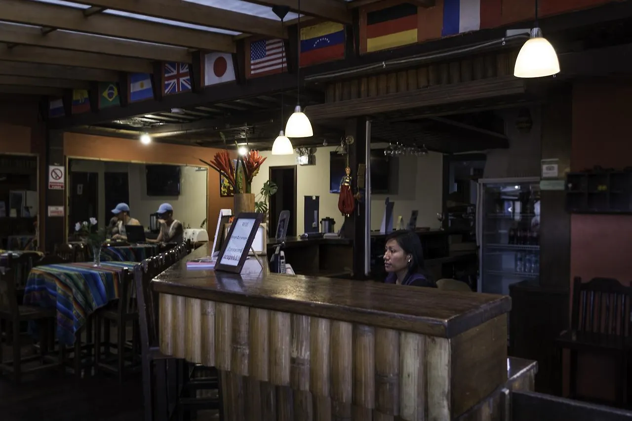 Hostel Arupo Bed And Breakfast Quito Ecuador