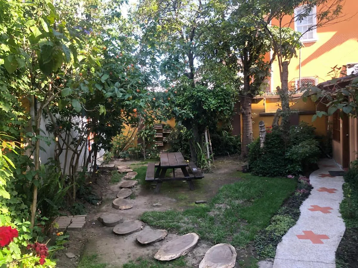 Arupo Bed And Breakfast Quito 0*,