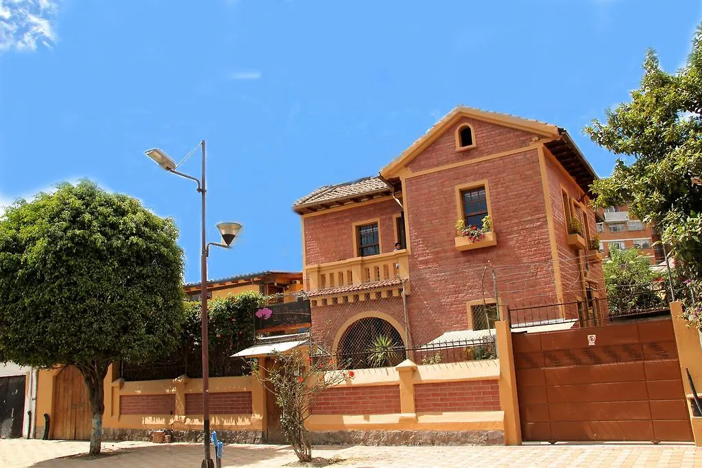 Hostel Arupo Bed And Breakfast Quito