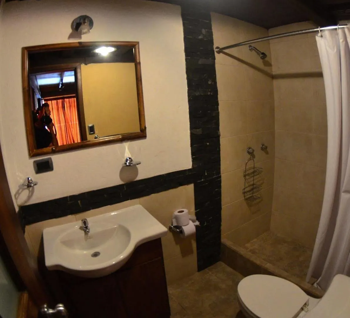 Arupo Bed And Breakfast Quito Ecuador